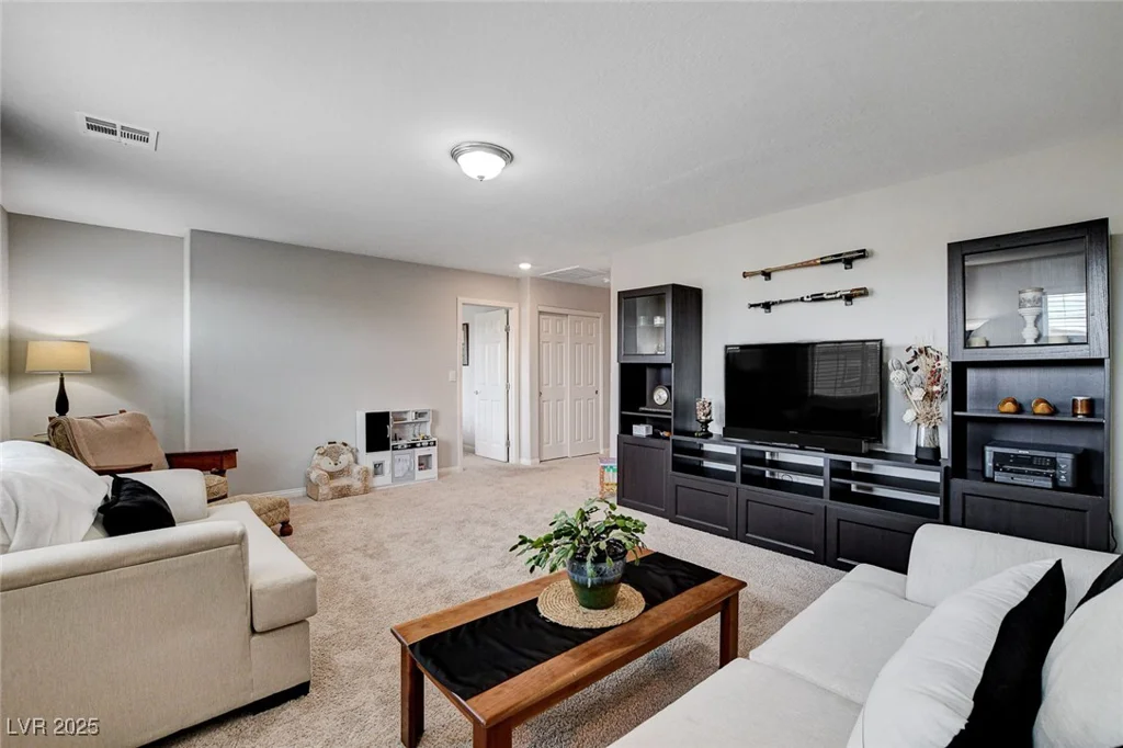 7733 Wishbone Falls, North Las Vegas, NV 89084