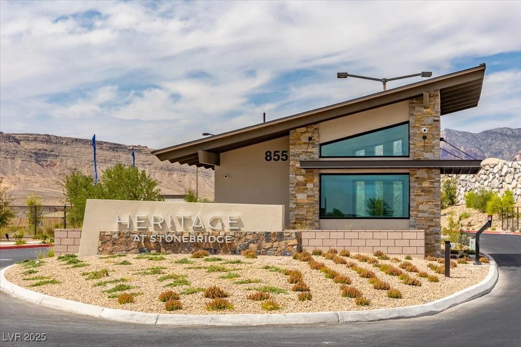 916 Kings Cliff, Las Vegas, NV 89138