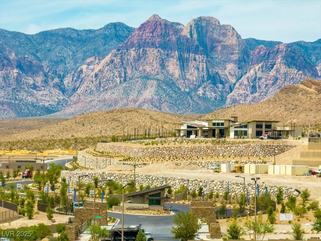 916 Kings Cliff, Las Vegas, NV 89138