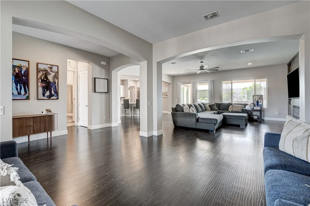 8343 Beldina, Las Vegas, NV 89131