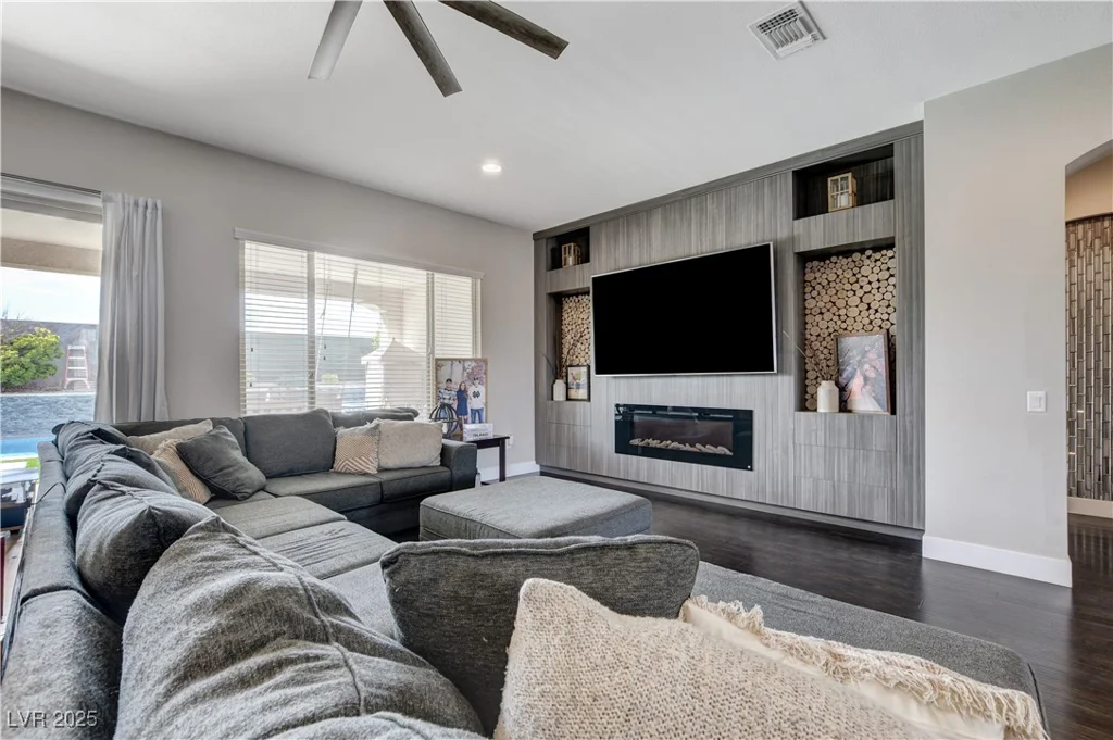 8343 Beldina, Las Vegas, NV 89131