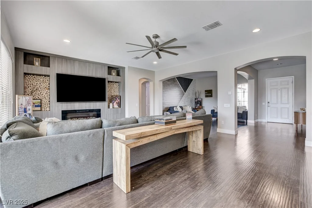 8343 Beldina, Las Vegas, NV 89131