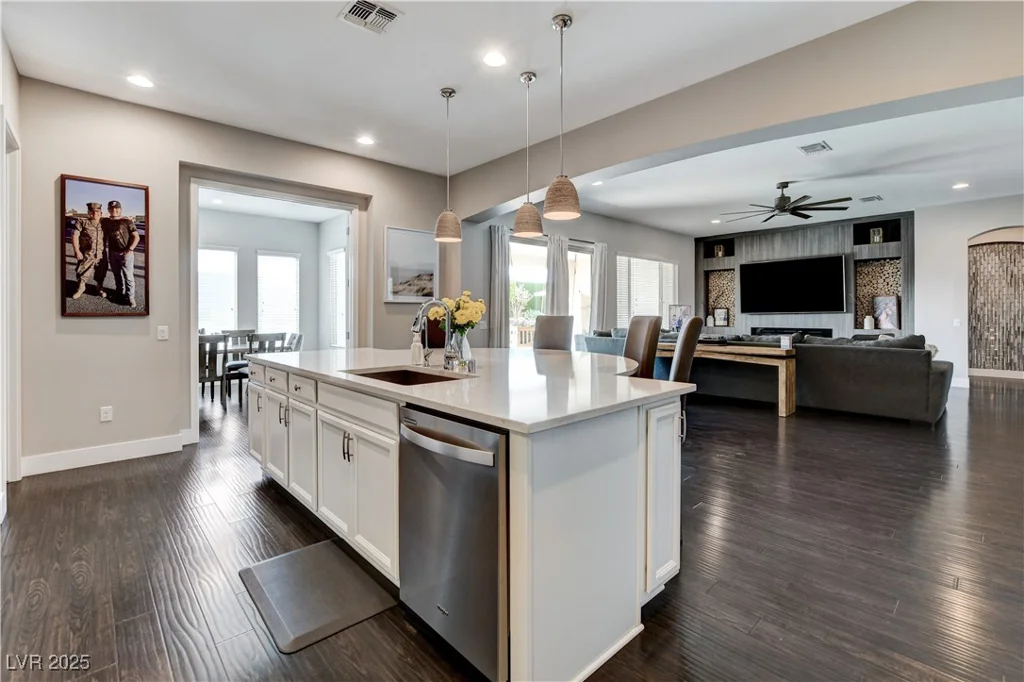 8343 Beldina, Las Vegas, NV 89131
