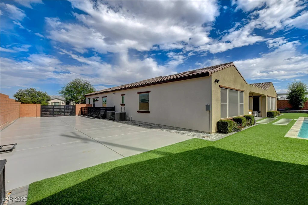 8343 Beldina, Las Vegas, NV 89131
