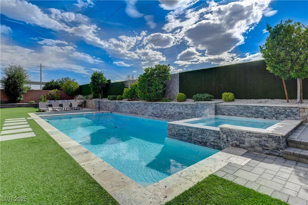 8343 Beldina, Las Vegas, NV 89131
