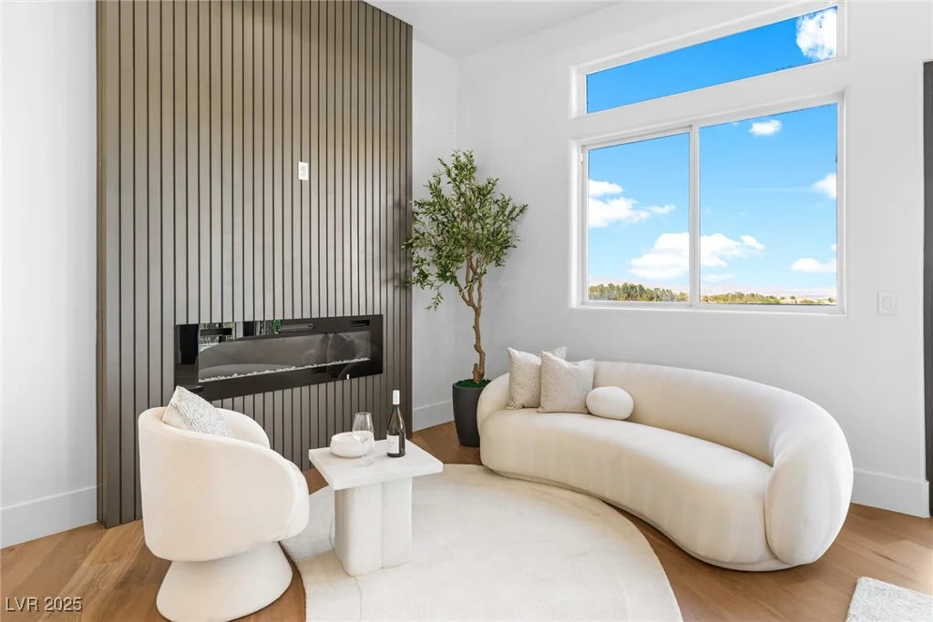 9252 Tournament Canyon, Las Vegas, NV 89144