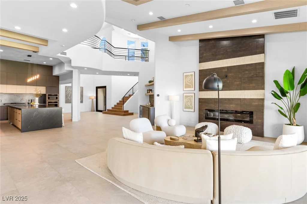 9252 Tournament Canyon, Las Vegas, NV 89144