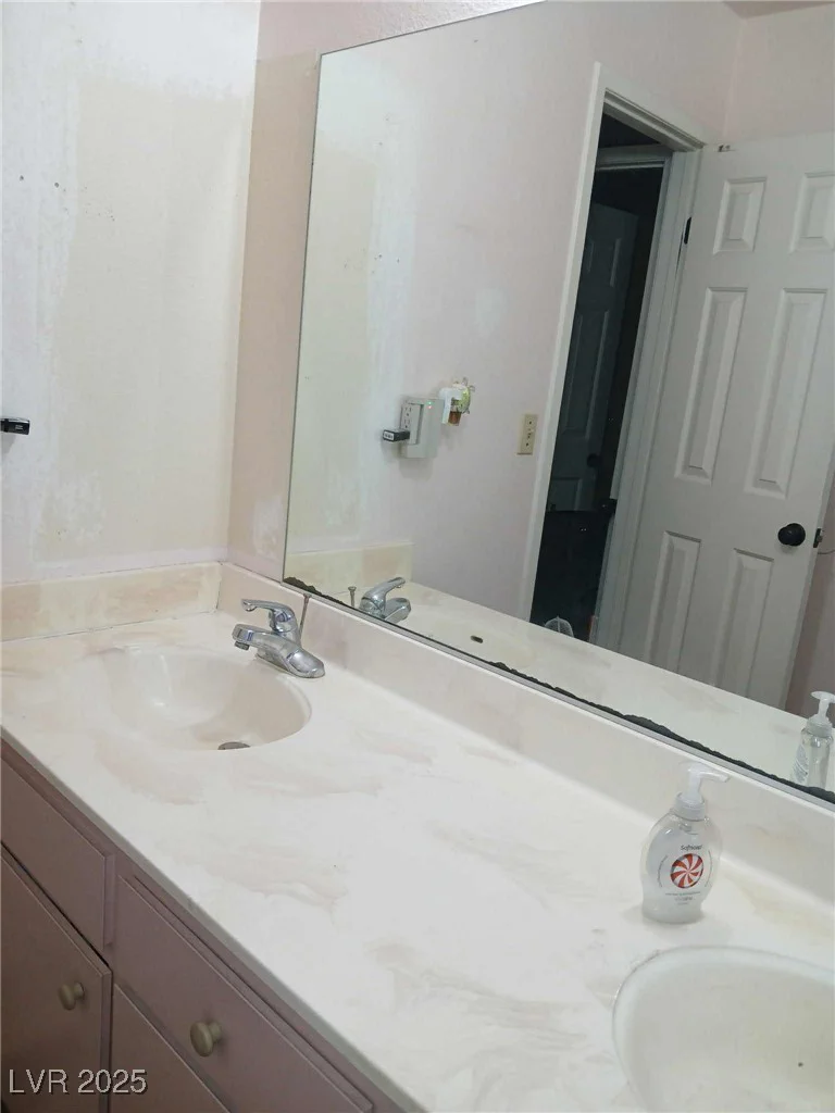 5544 Jacmar, Las Vegas, NV 89120