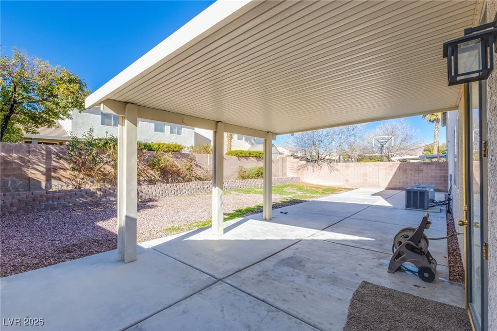 6103 Harvest Dance, North Las Vegas, NV 89031