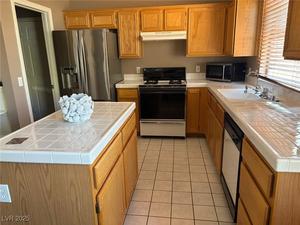 7994 Jogging High, Las Vegas, NV 89113