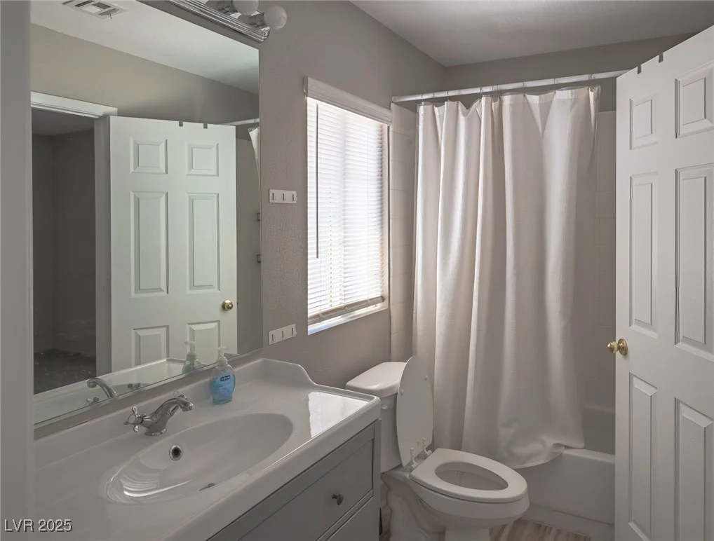 7412 Jacaranda Leaf, Las Vegas, NV 89139