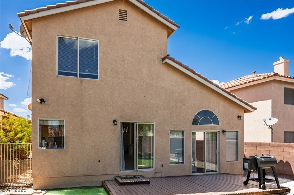 7412 Jacaranda Leaf, Las Vegas, NV 89139