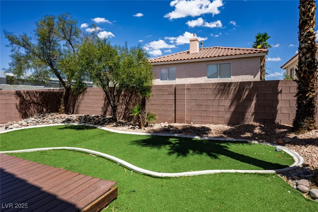 7412 Jacaranda Leaf, Las Vegas, NV 89139