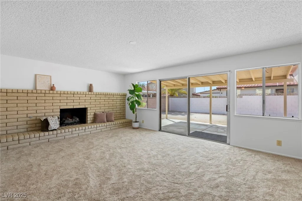 8605 Alfano, Las Vegas, NV 89117