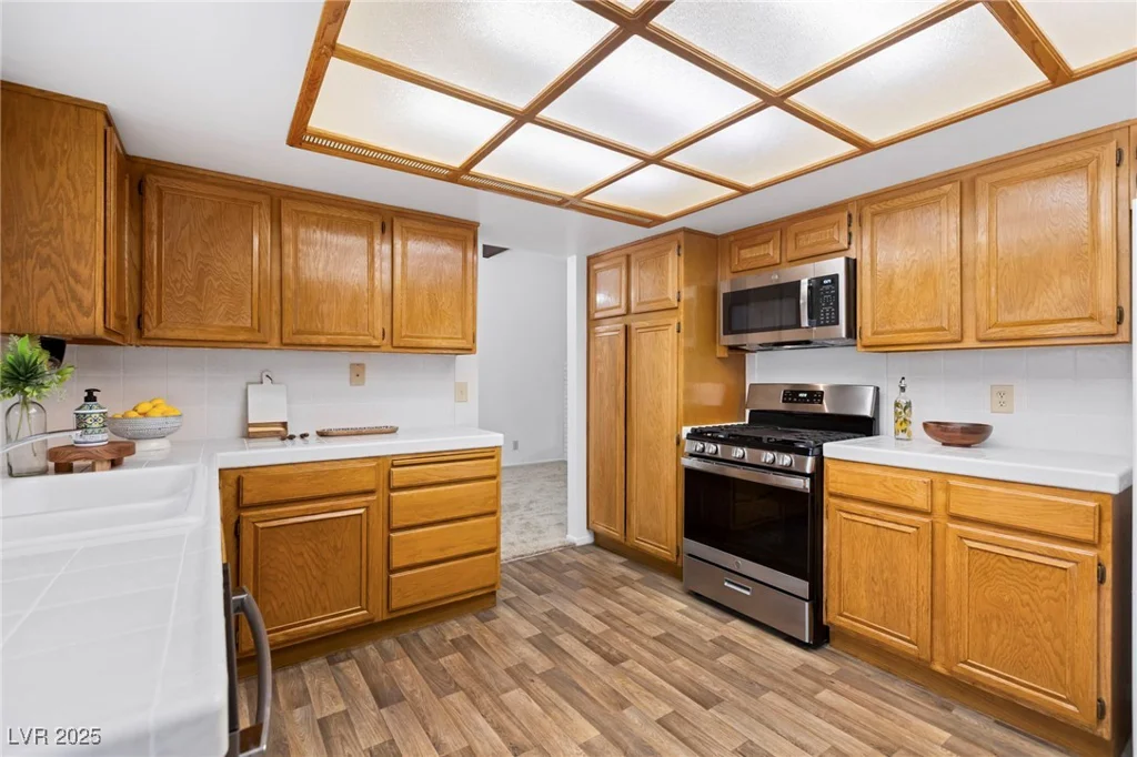 8605 Alfano, Las Vegas, NV 89117