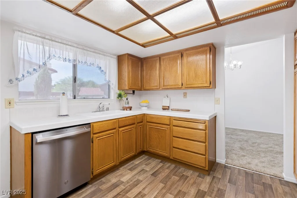 8605 Alfano, Las Vegas, NV 89117