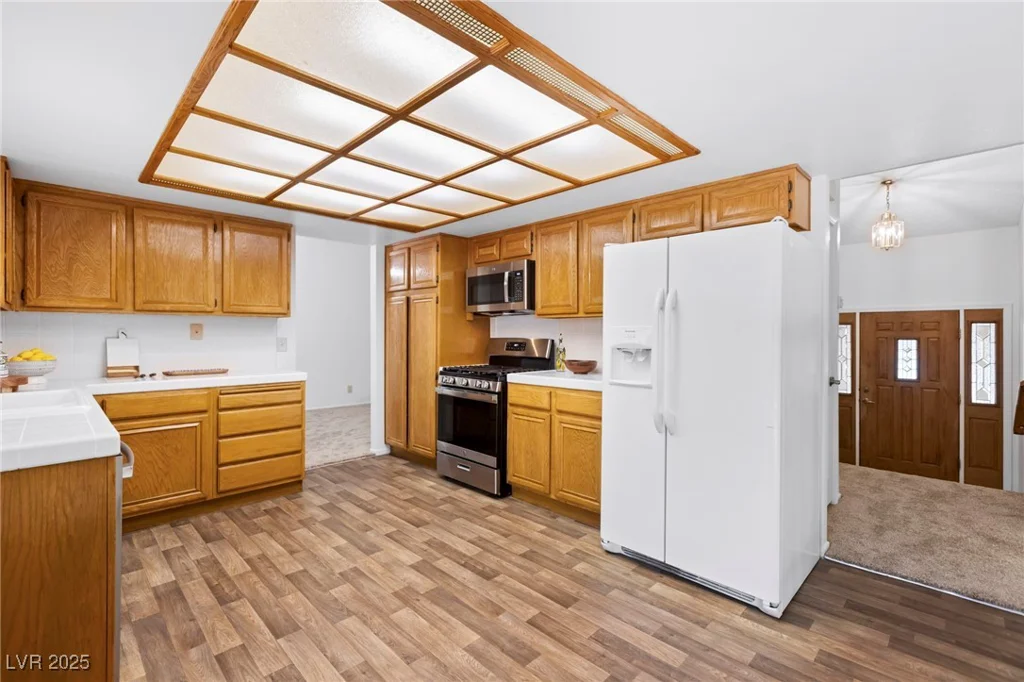 8605 Alfano, Las Vegas, NV 89117