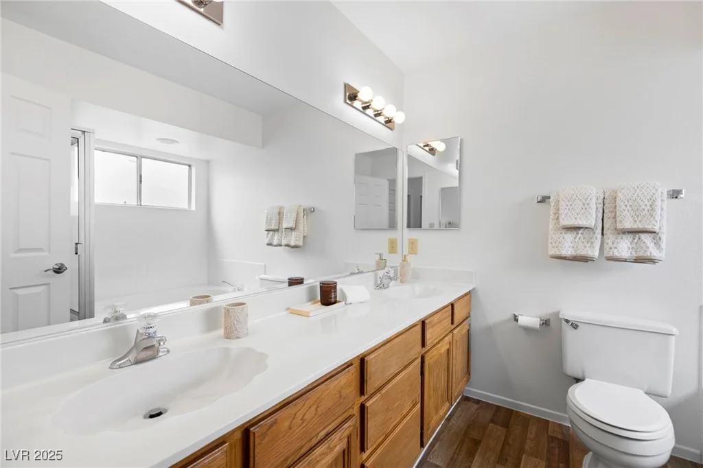 8605 Alfano, Las Vegas, NV 89117