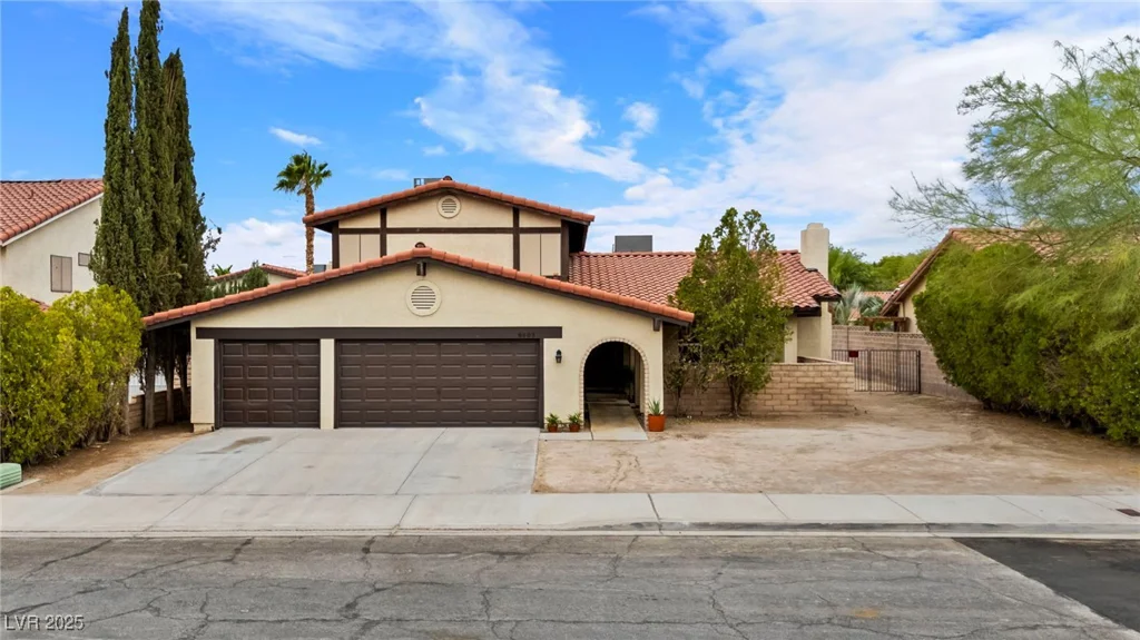 8605 Alfano, Las Vegas, NV 89117
