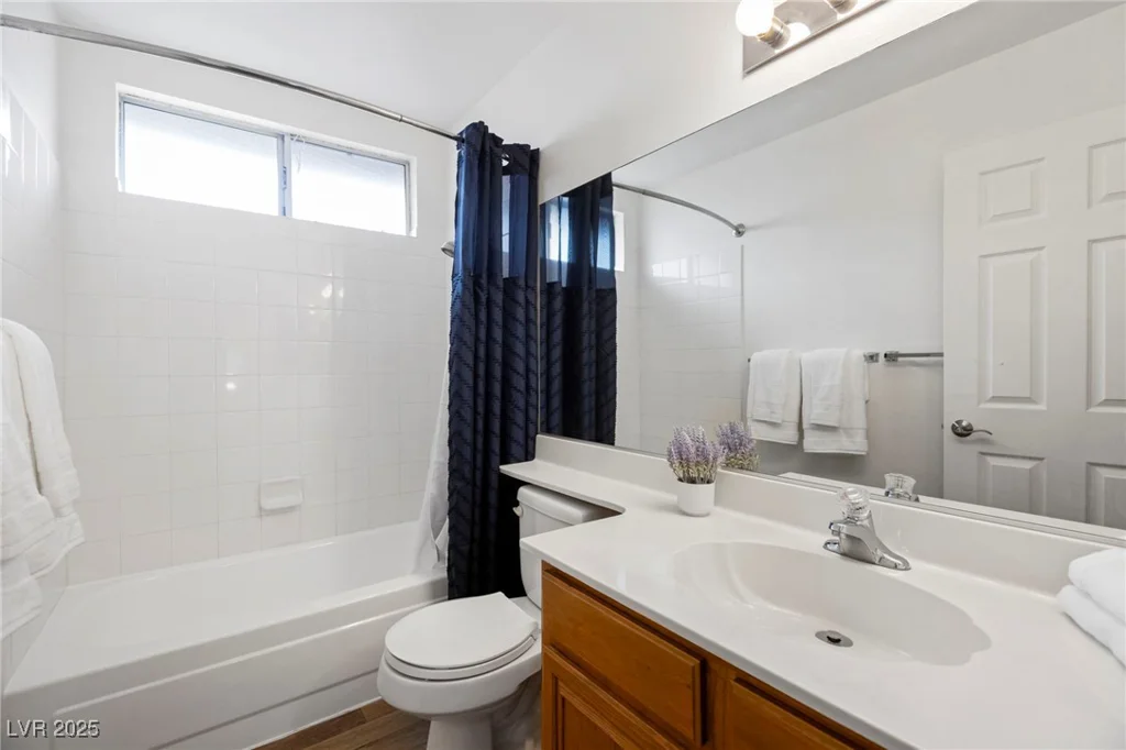 8605 Alfano, Las Vegas, NV 89117