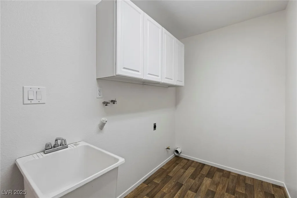 8605 Alfano, Las Vegas, NV 89117