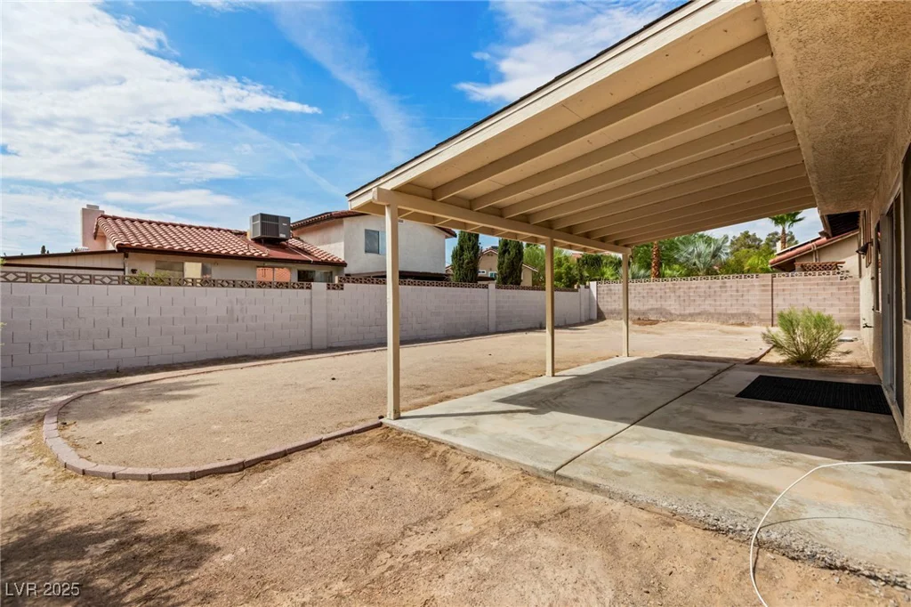8605 Alfano, Las Vegas, NV 89117