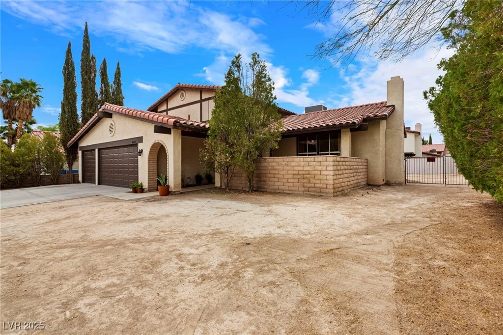 8605 Alfano, Las Vegas, NV 89117