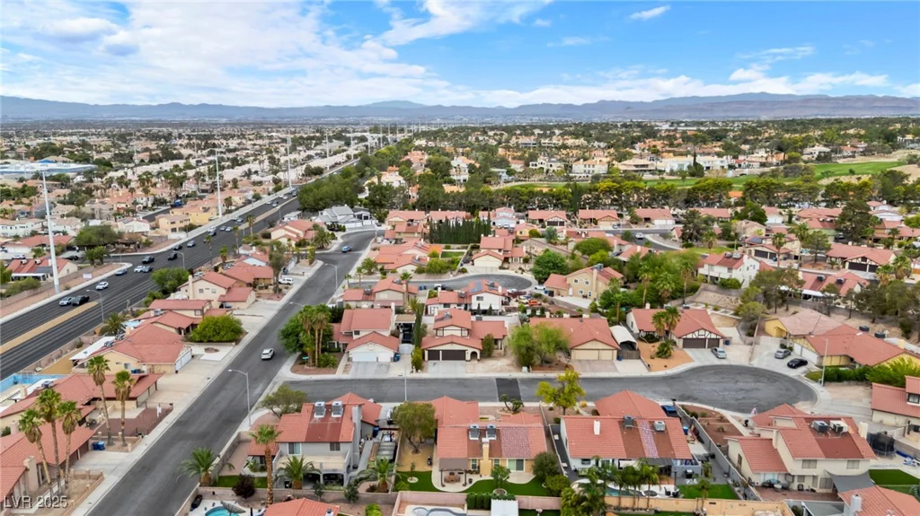 8605 Alfano, Las Vegas, NV 89117