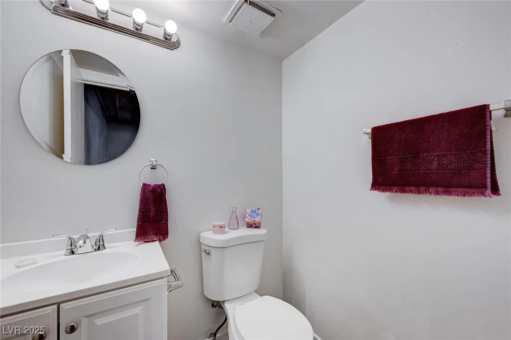 6641 Silverstream, Las Vegas, NV 89107