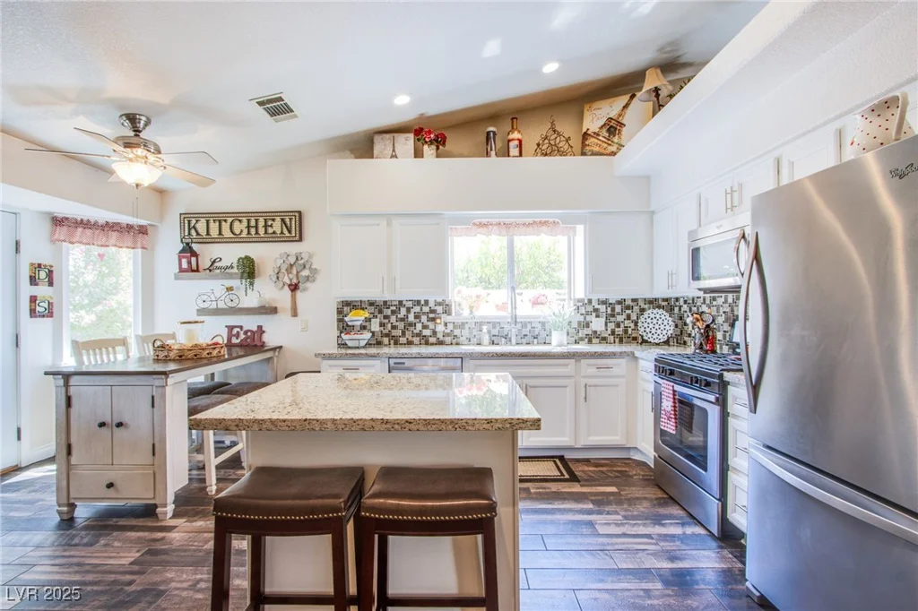 5104 Drummond, Las Vegas, NV 89130