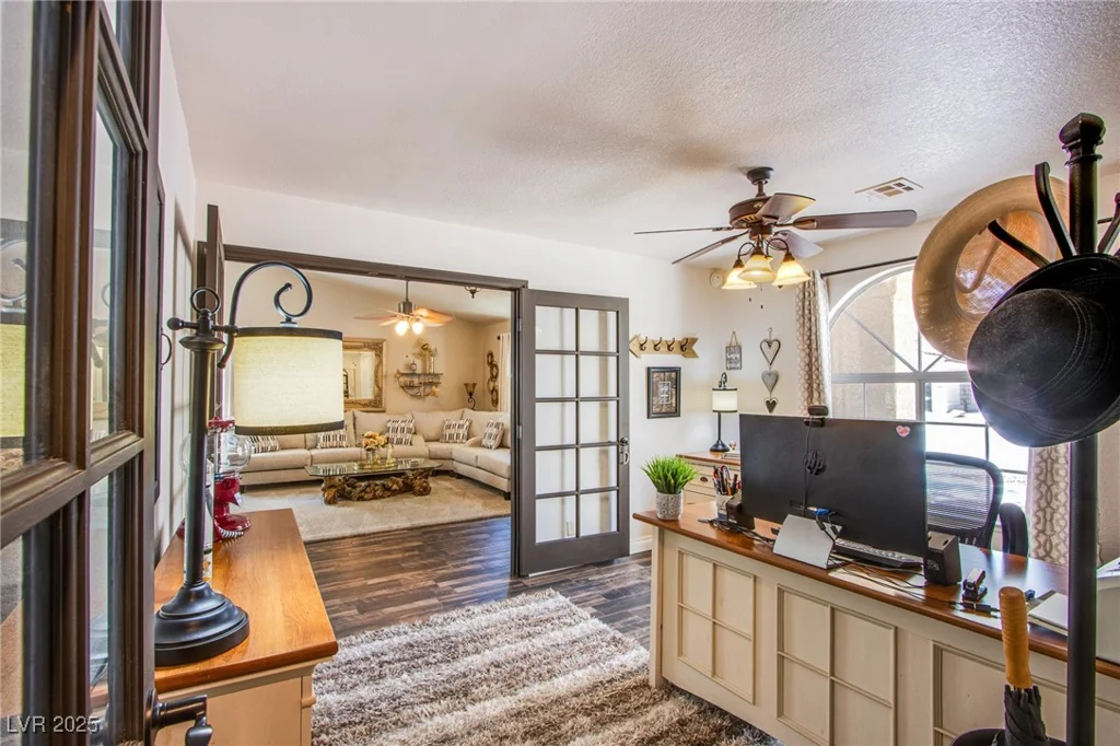 5104 Drummond, Las Vegas, NV 89130