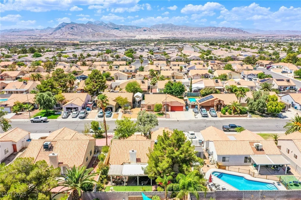 5104 Drummond, Las Vegas, NV 89130