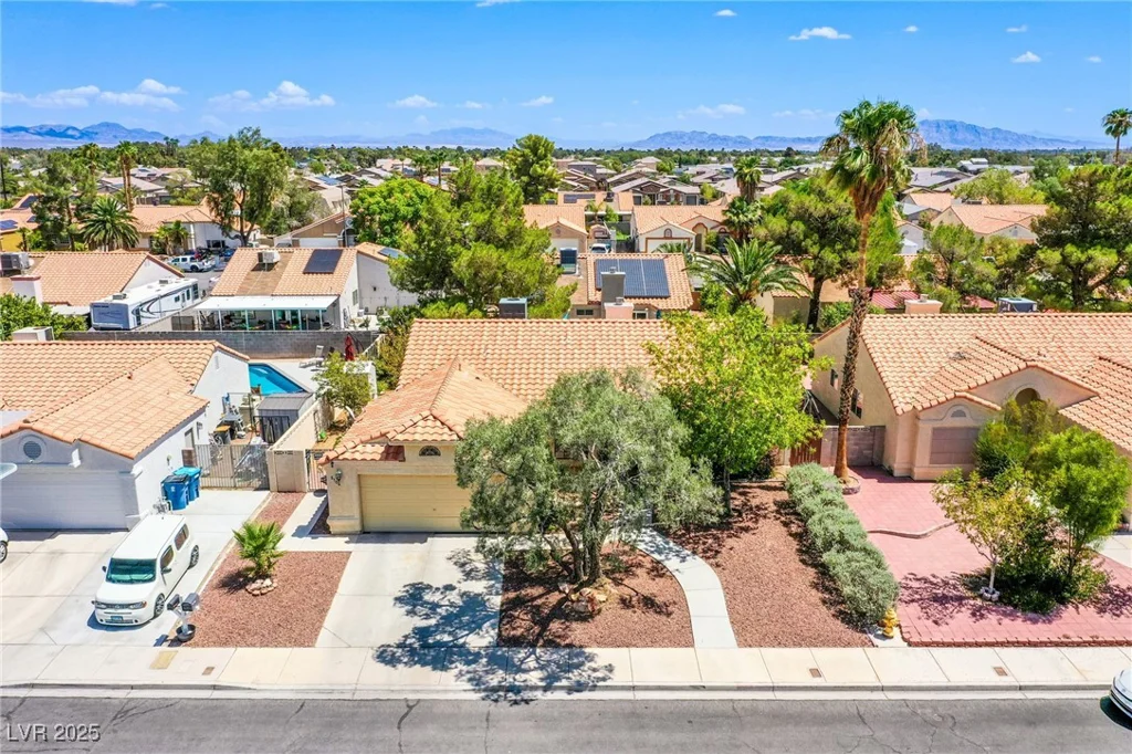 5104 Drummond, Las Vegas, NV 89130