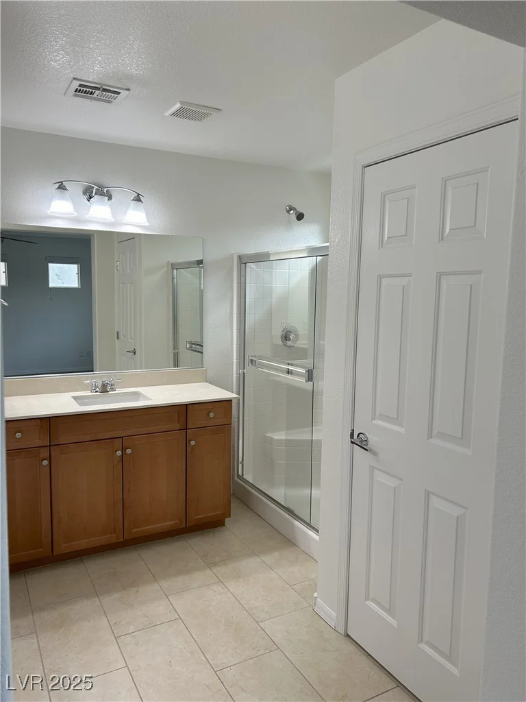 10617 Forum Peak, Las Vegas, NV 89166