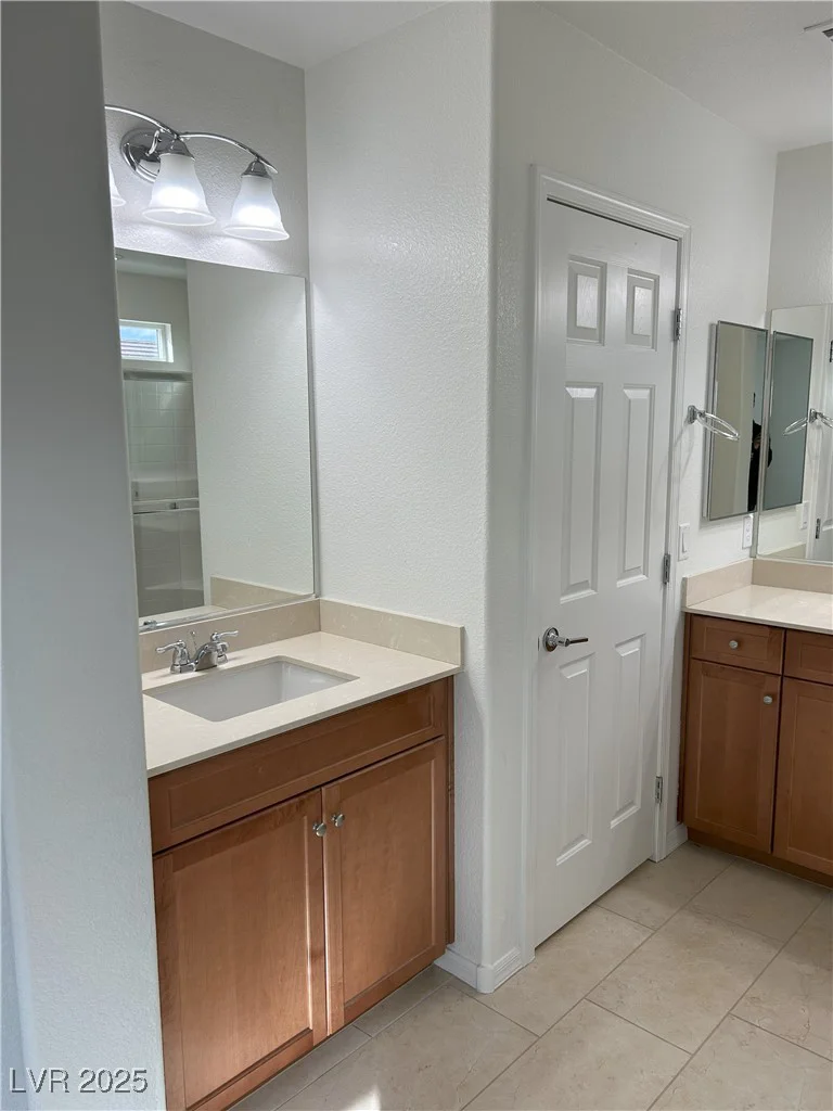 10617 Forum Peak, Las Vegas, NV 89166