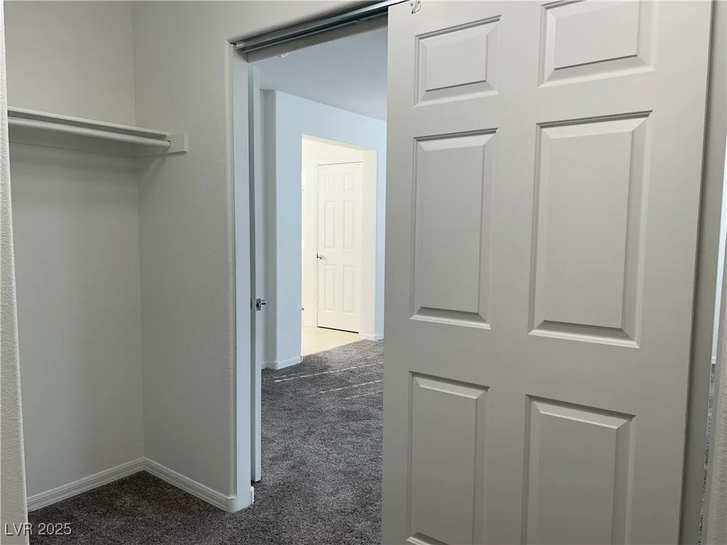 10617 Forum Peak, Las Vegas, NV 89166