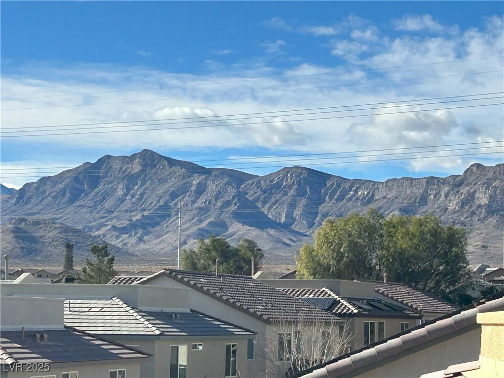 10617 Forum Peak, Las Vegas, NV 89166