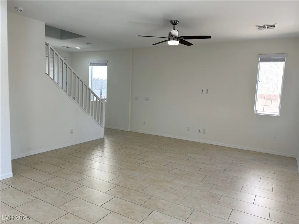10617 Forum Peak, Las Vegas, NV 89166