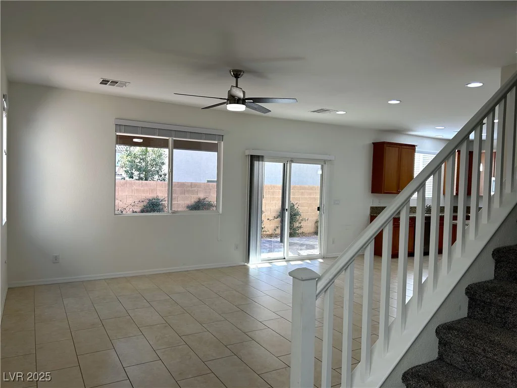 10617 Forum Peak, Las Vegas, NV 89166