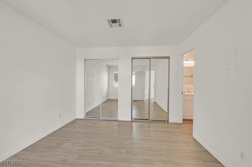 3974 Bushnell, Las Vegas, NV 89103