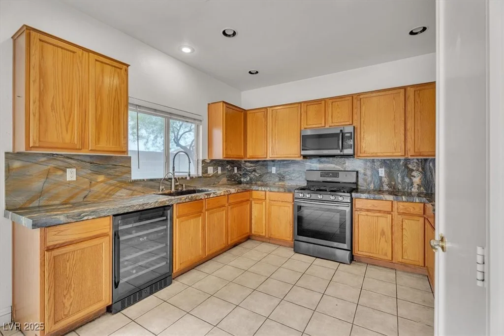 4622 Rockpine, North Las Vegas, NV 89081