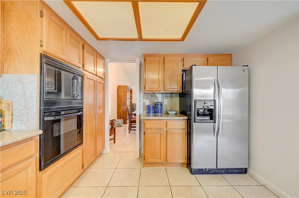 600 Ampere, Las Vegas, NV 89145