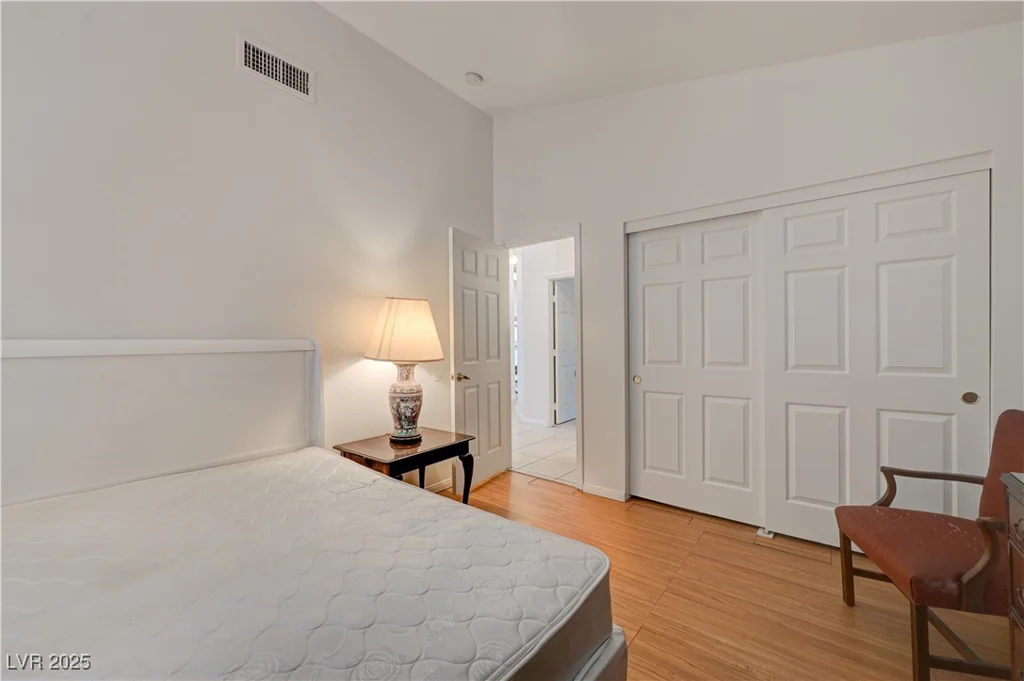 600 Ampere, Las Vegas, NV 89145