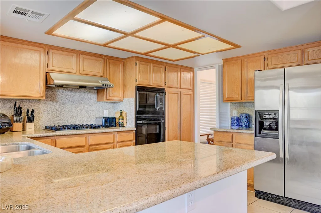 600 Ampere, Las Vegas, NV 89145