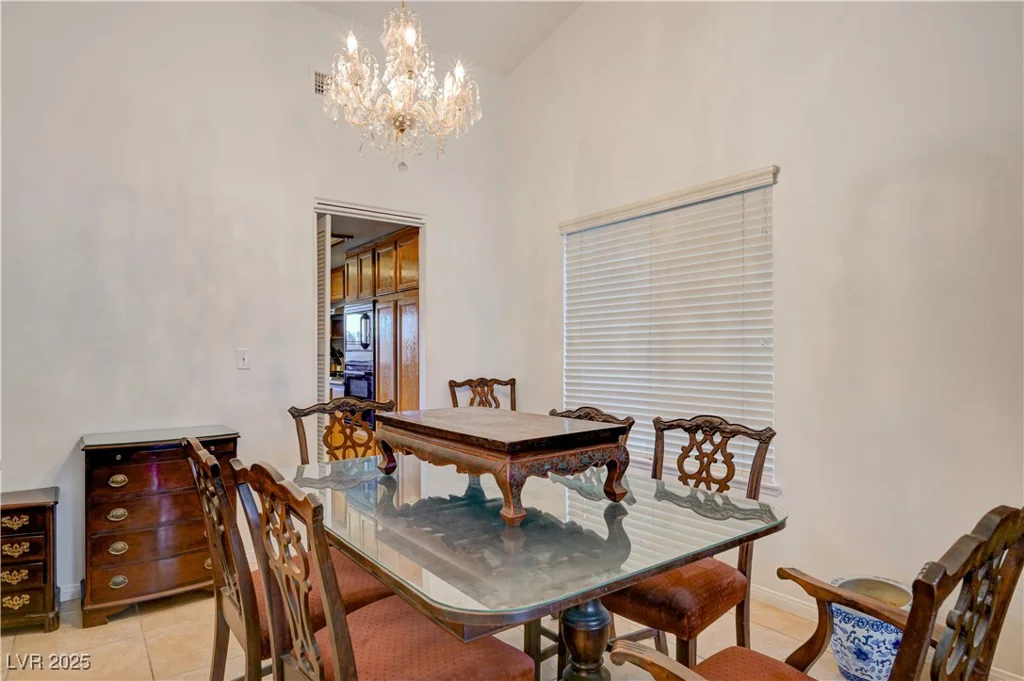 600 Ampere, Las Vegas, NV 89145