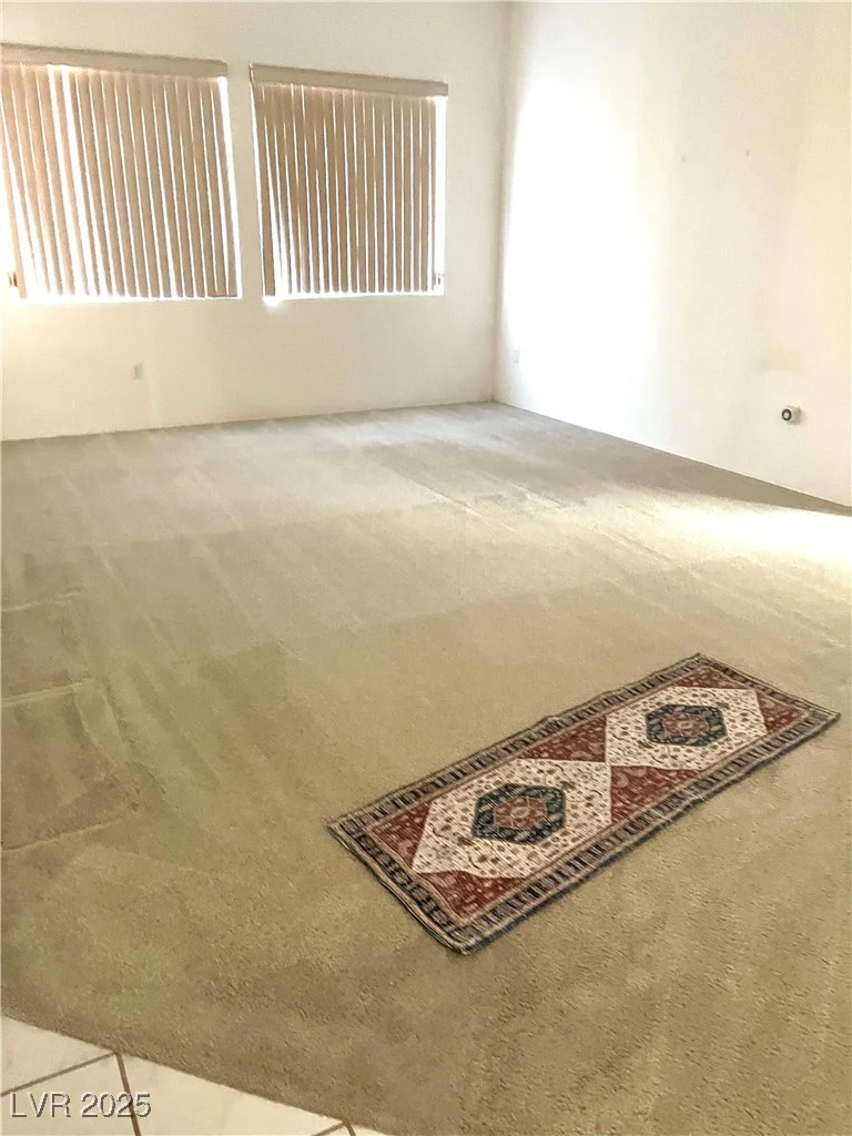 10305 Eagle Vale, Las Vegas, NV 89134