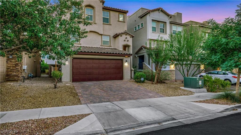 382 Gracious, Henderson, NV 89011
