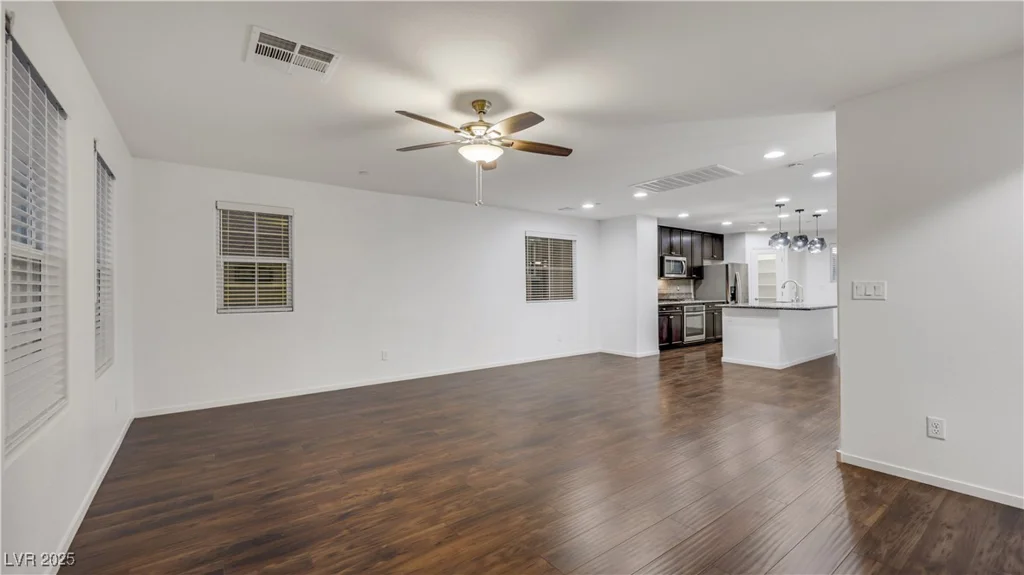 382 Gracious, Henderson, NV 89011