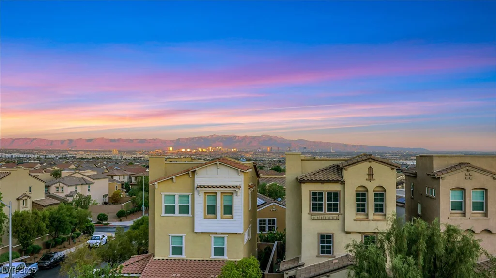 382 Gracious, Henderson, NV 89011