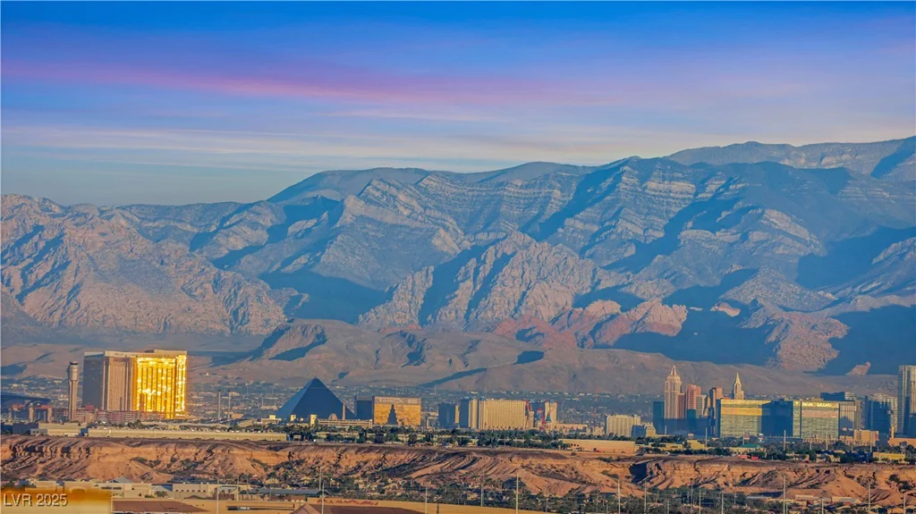 382 Gracious, Henderson, NV 89011